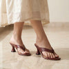 Women's Burgundy Toe-Loop Heels with Sculpted Flared Heel - Naqsheqadam